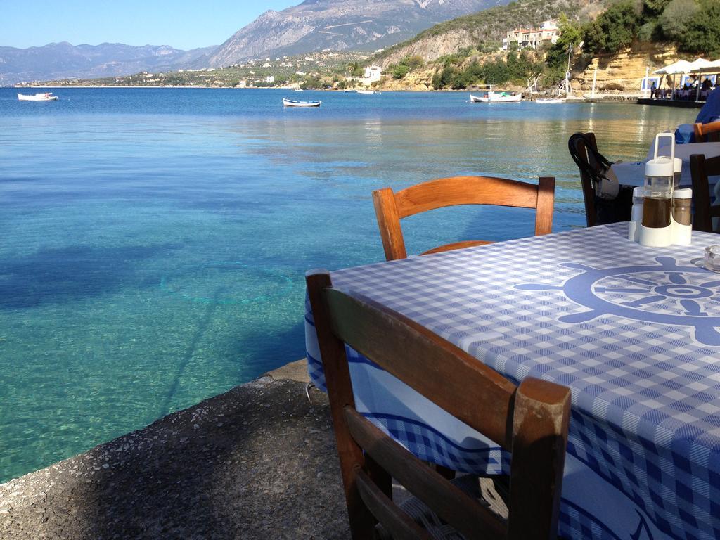 Verga Apartments&Suites Kalamata Exteriör bild